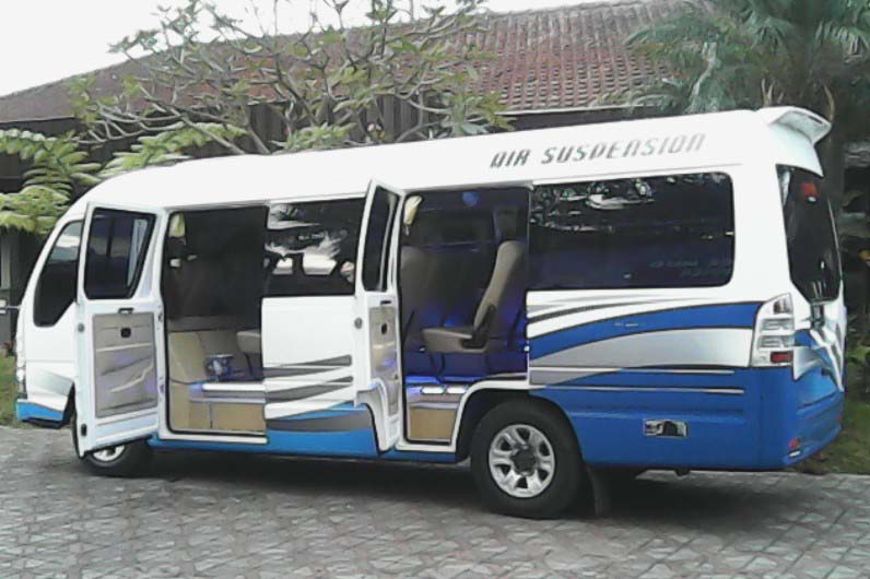 Harga Rental Mobil dan minibus Semarang